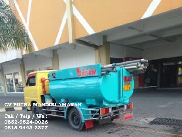 5. Sedot WC Kendari, Hindari Risiko Memperburuk Masalah WC Mampet.jpg