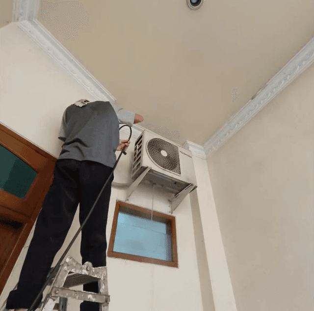 Screen Shot 2023-11-21 at 21.46.41.png