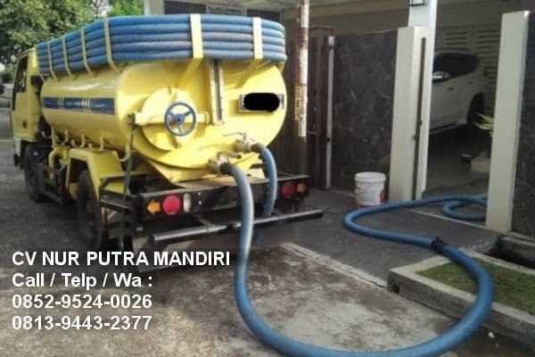 5. Mengatasi WC Mampet dengan Jasa Sedot WC Bogor Profesional.jpg